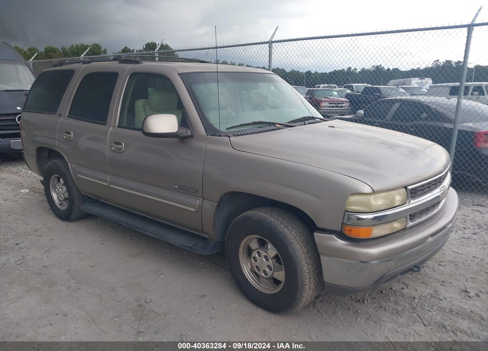 2001 CHEVROLET TAHOE LT VIN: 1GNEC13T61J141246