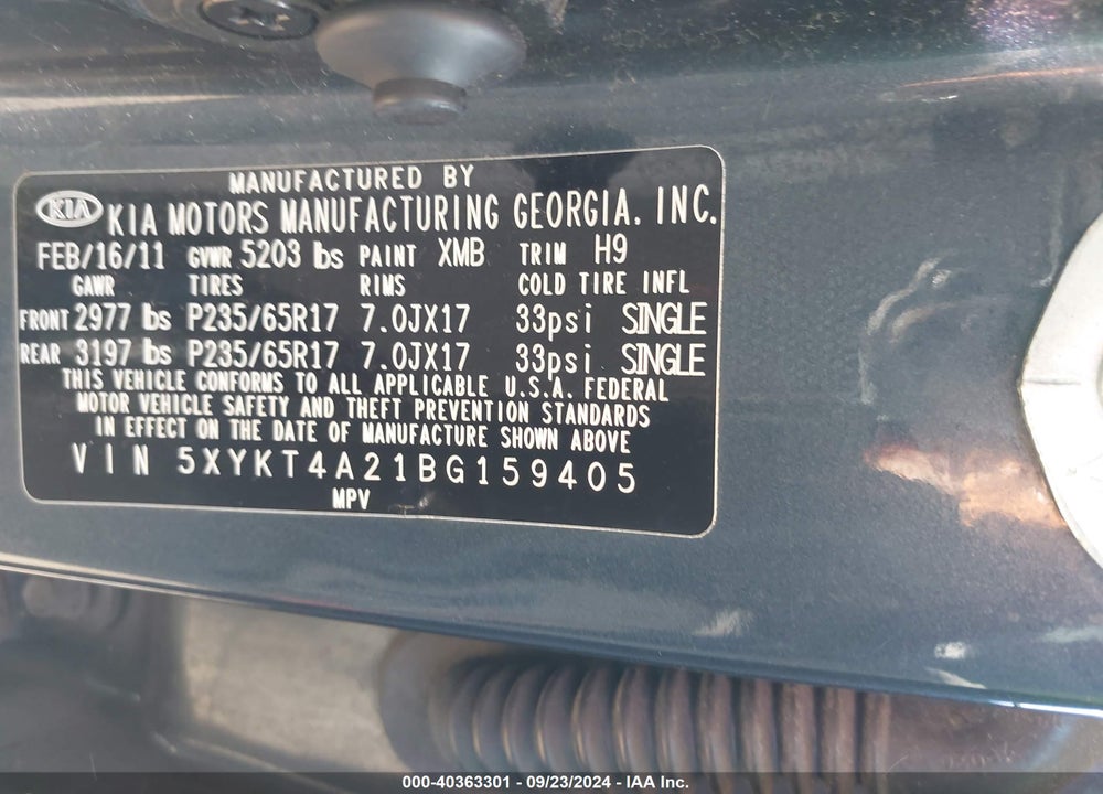 2011 KIA SORENTO LX V6 VIN: 5XYKT4A21BG159405