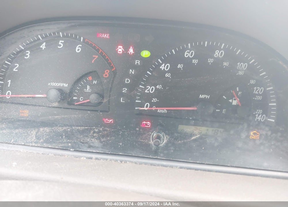 2004 TOYOTA CAMRY LE VIN: 4T1BE32K14U802657