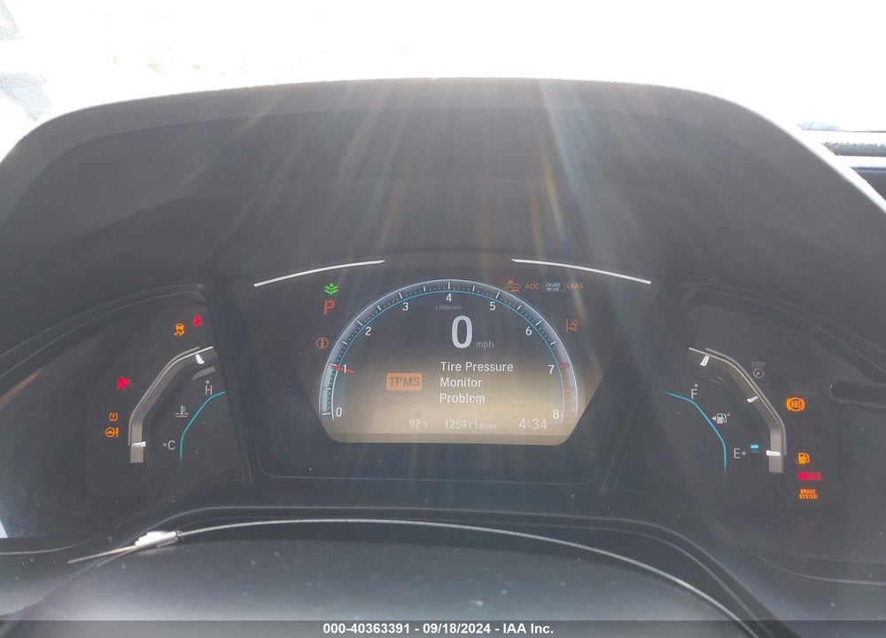 2019 HONDA CIVIC LX VIN: 19XFC2F65KE003768