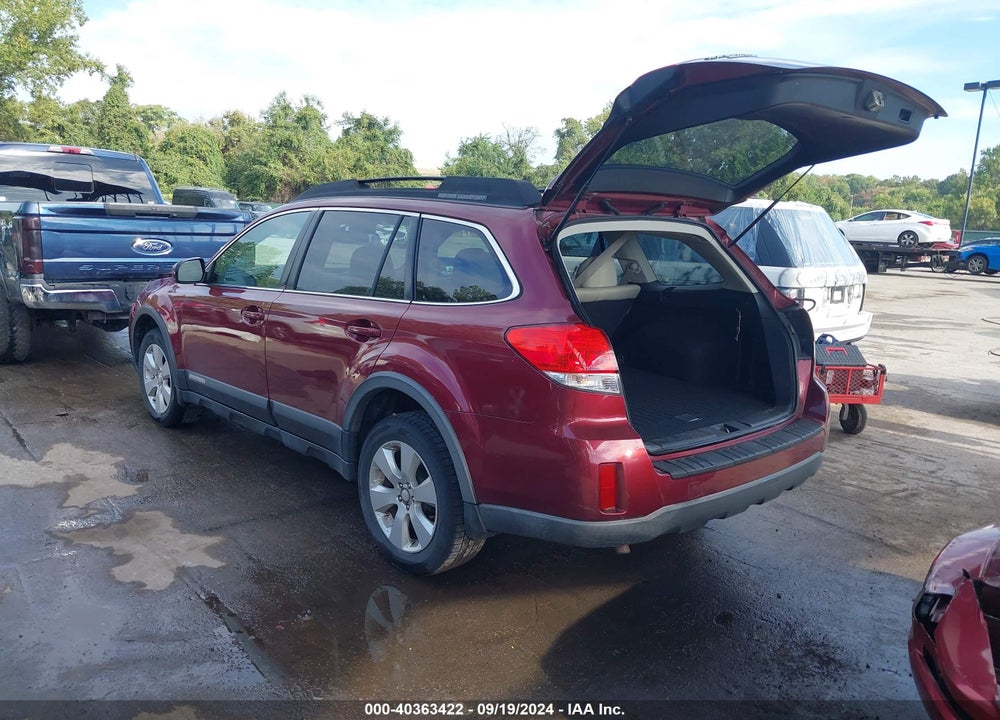 2011 SUBARU OUTBACK 2.5I PREMIUM VIN: 4S4BRBCC9B3338039