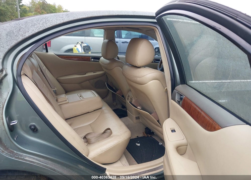 2005 LEXUS ES 330 VIN: JTHBA30G655061947