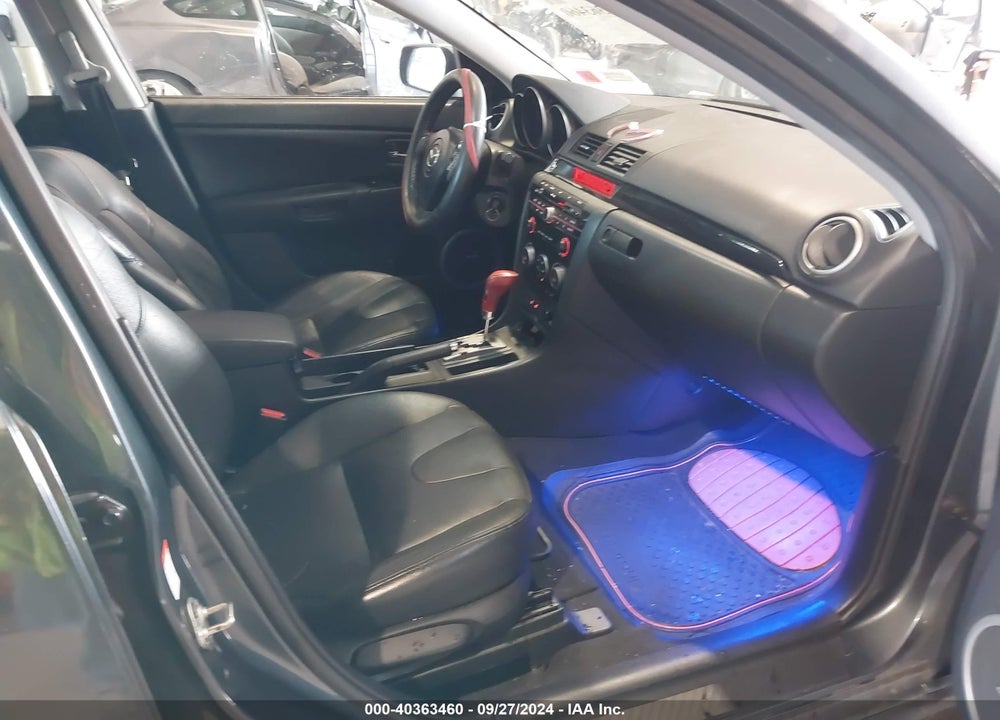 2008 MAZDA 3 S GRAND TOURING VIN: JM1BK324881111986