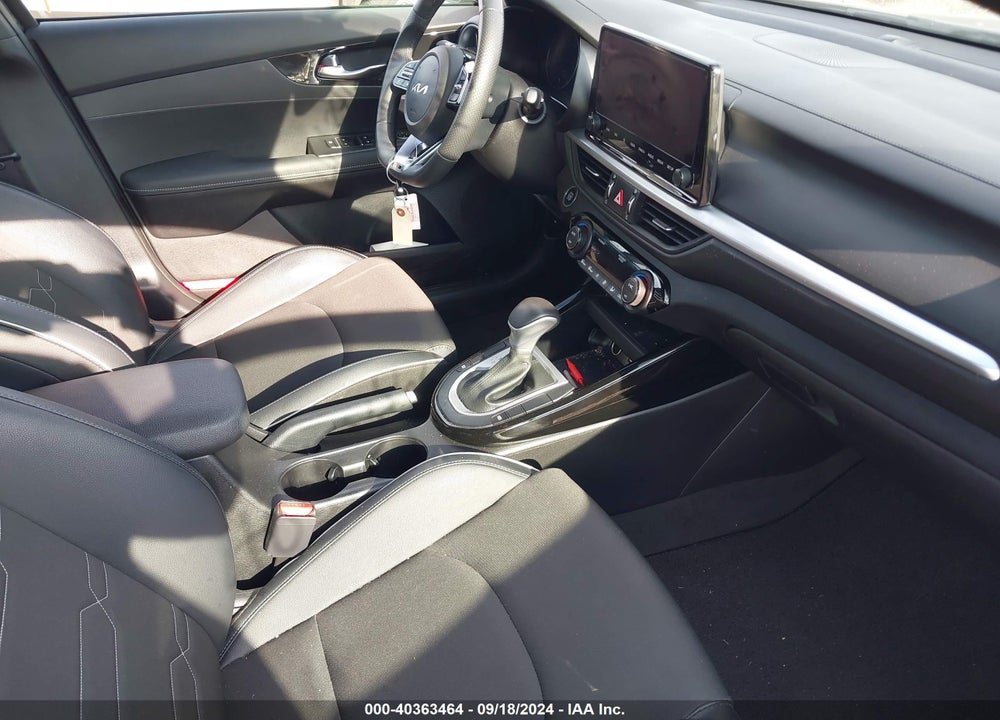 2023 KIA FORTE GT LINE VIN: 3KPF54AD1PE605456