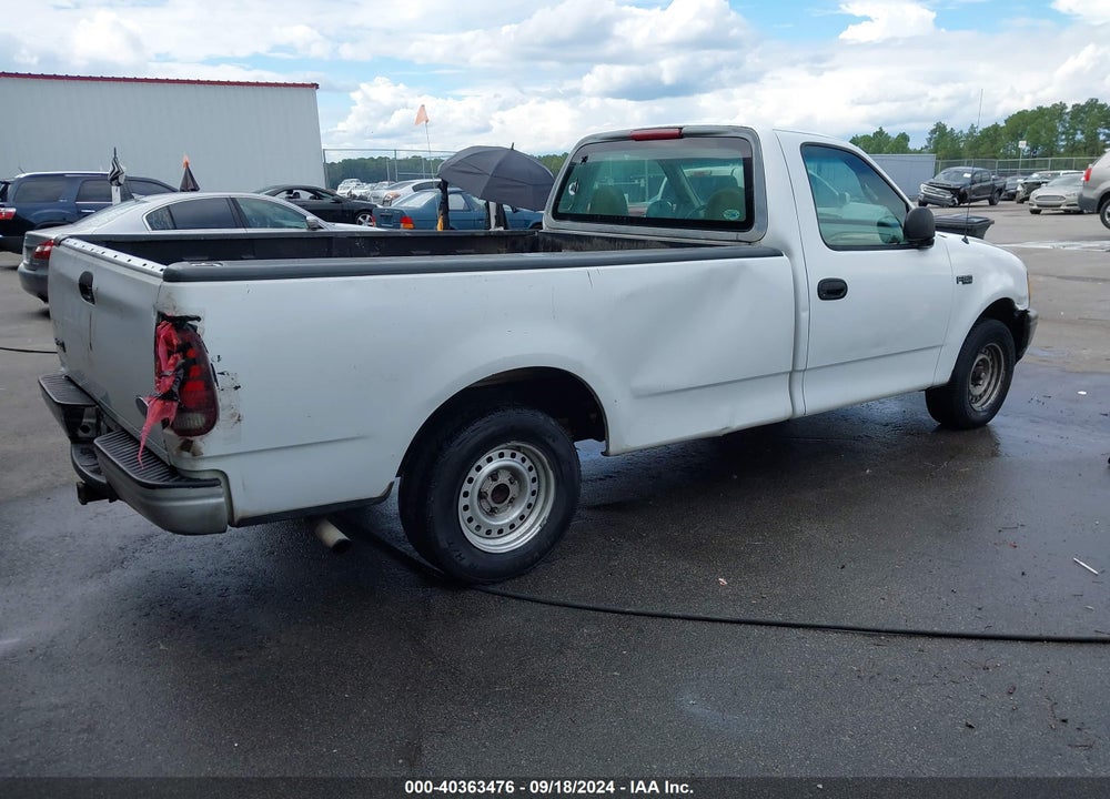 1998 FORD F-150 STANDARD/XL/XLT VIN: 1FTZF1728WNA73826