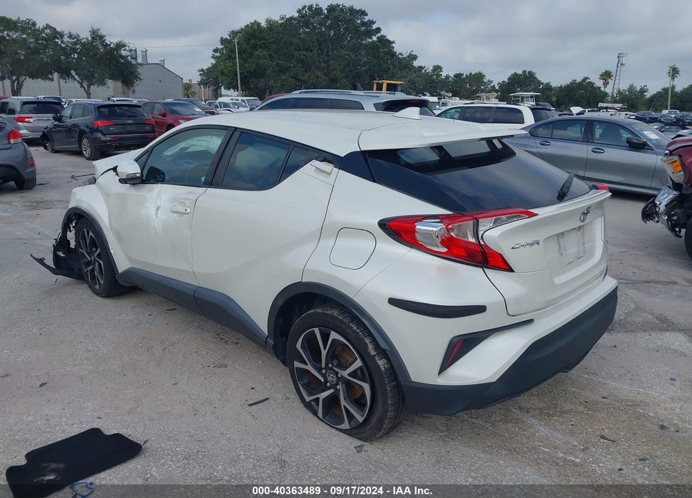 2018 TOYOTA C-HR XLE VIN: JTNKHMBX4J1002134