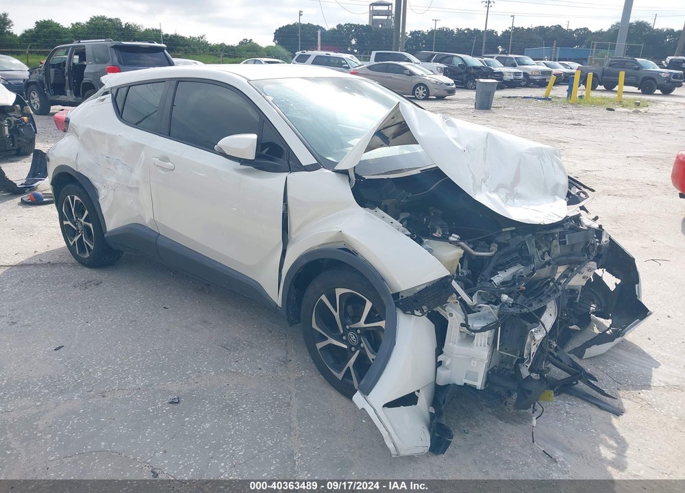 2018 TOYOTA C-HR XLE VIN: JTNKHMBX4J1002134