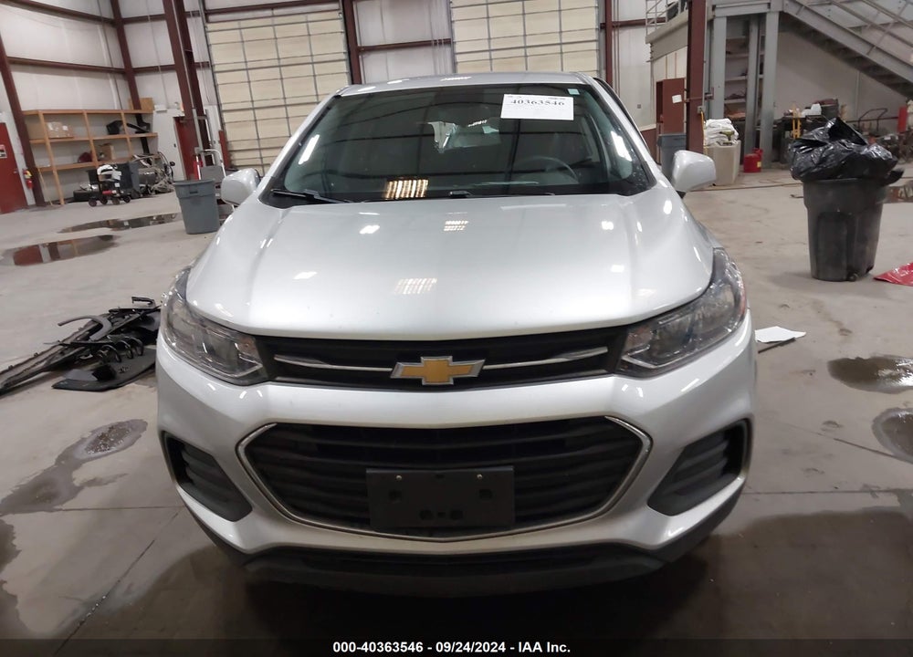 2018 CHEVROLET TRAX LS VIN: KL7CJNSB4JB565148