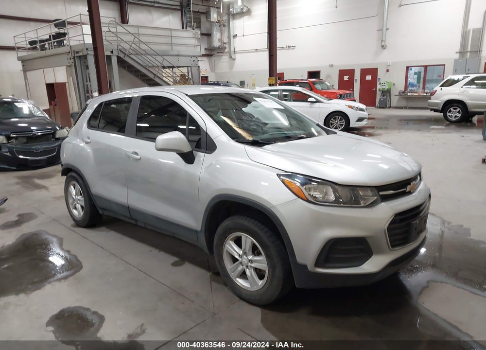 2018 CHEVROLET TRAX LS VIN: KL7CJNSB4JB565148