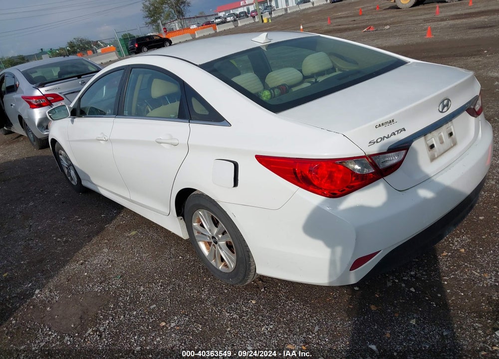 2014 HYUNDAI SONATA GLS VIN: 5NPEB4AC8EH920517