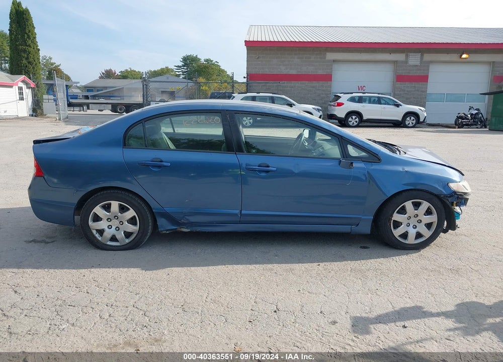 2011 HONDA CIVIC VIN: 2HGFA1F58BH524920