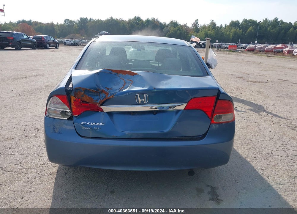 2011 HONDA CIVIC VIN: 2HGFA1F58BH524920