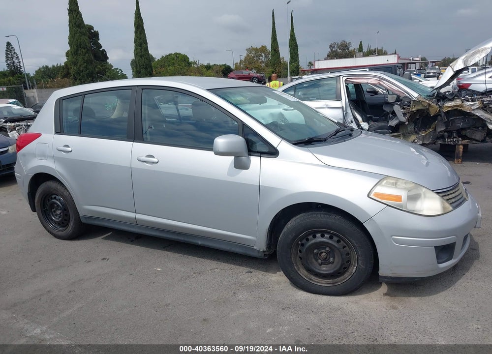 2007 NISSAN VERSA 1.8S VIN: 3N1BC13E57L442625