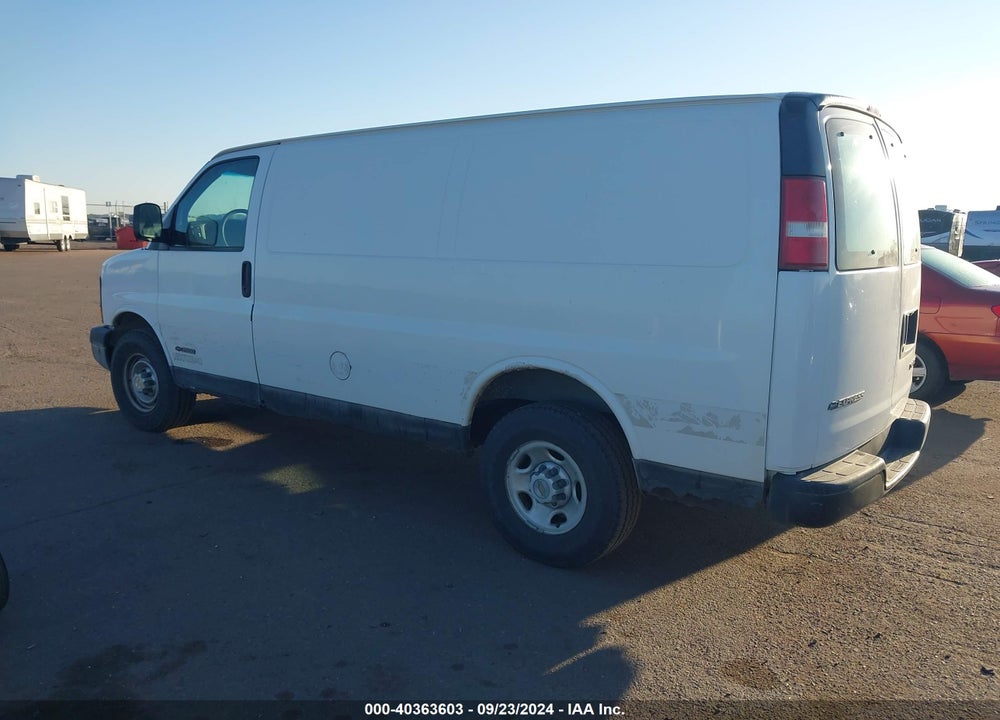 2004 CHEVROLET EXPRESS VIN: 1GCHG35U341182207