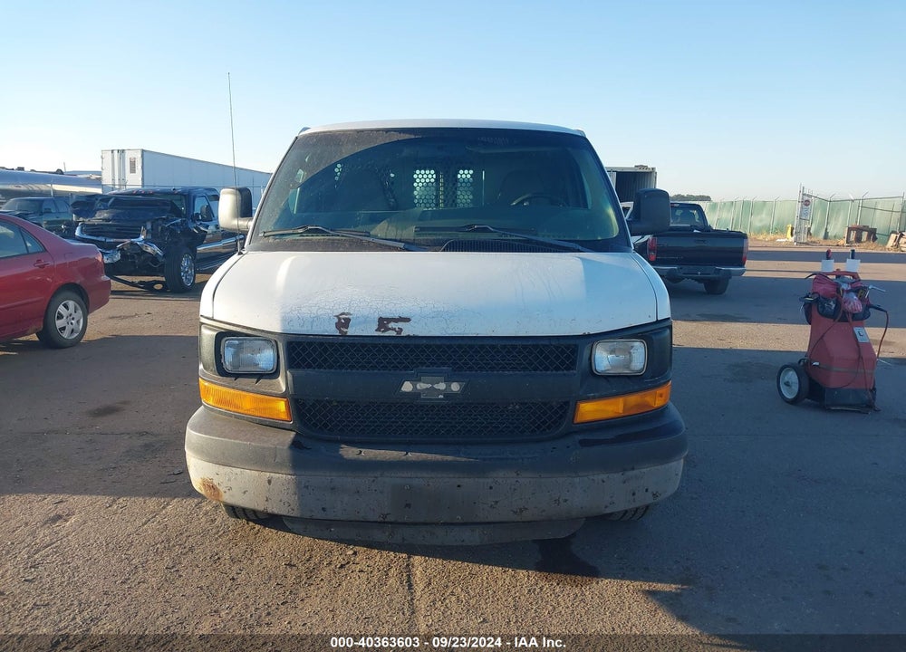 2004 CHEVROLET EXPRESS VIN: 1GCHG35U341182207