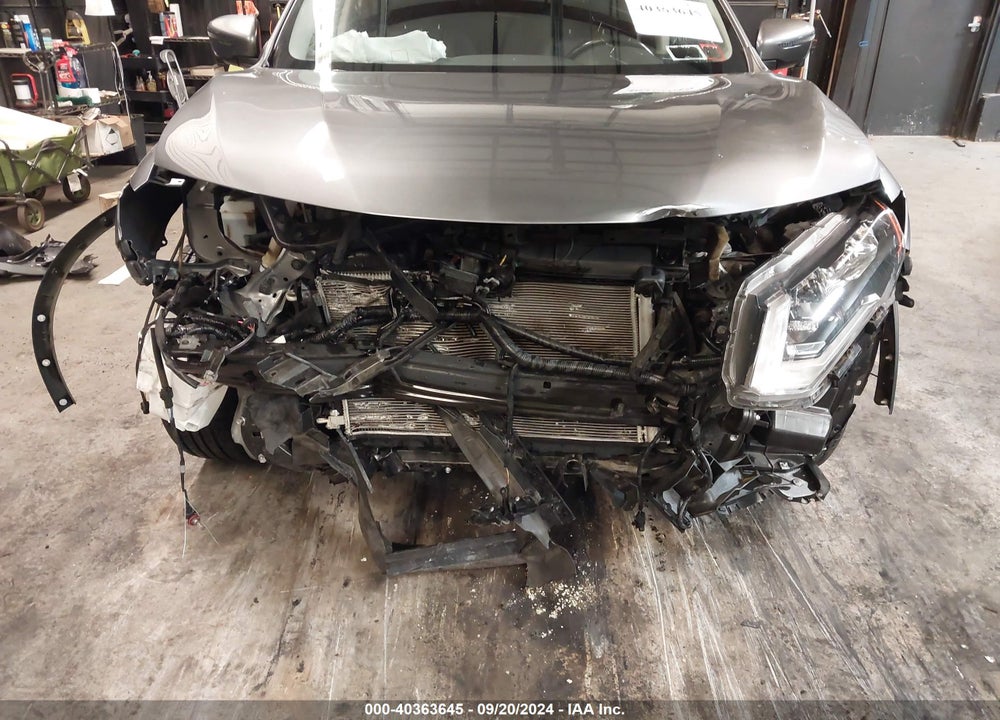 2019 NISSAN ROGUE SV VIN: JN8AT2MV7KW398065