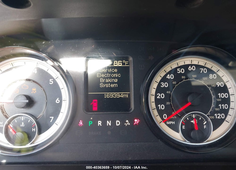 2017 RAM 1500 EXPRESS QUAD CAB 4X2 6'4 BOX VIN: 1C6RR6FT6HS651920