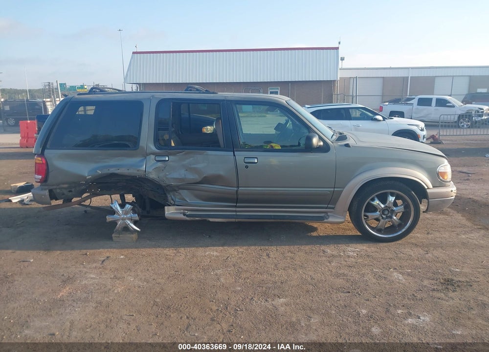 1999 FORD EXPLORER EDDIE BAUER/LIMITED EDITION/XLT VIN: 1FMZU32E6XZB46782