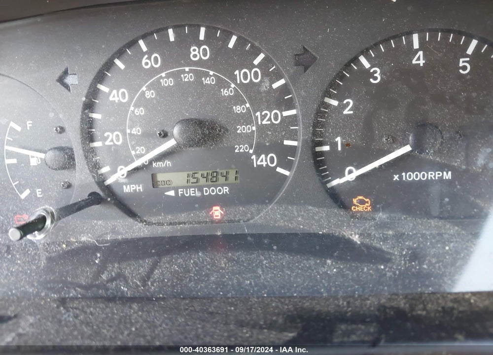 2001 TOYOTA CAMRY LE VIN: 4T1BG22K11U067307