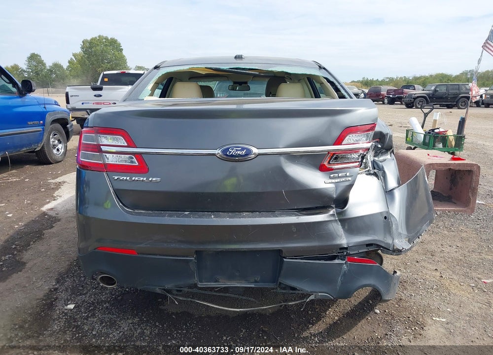2015 FORD TAURUS SEL VIN: 1FAHP2E87FG102068