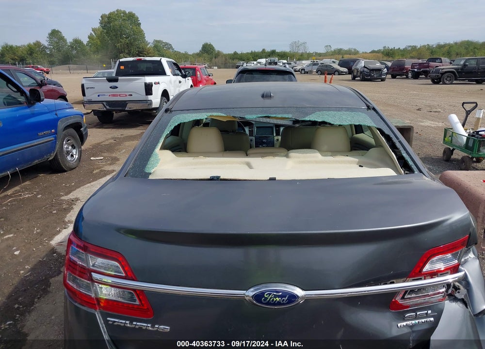 2015 FORD TAURUS SEL VIN: 1FAHP2E87FG102068