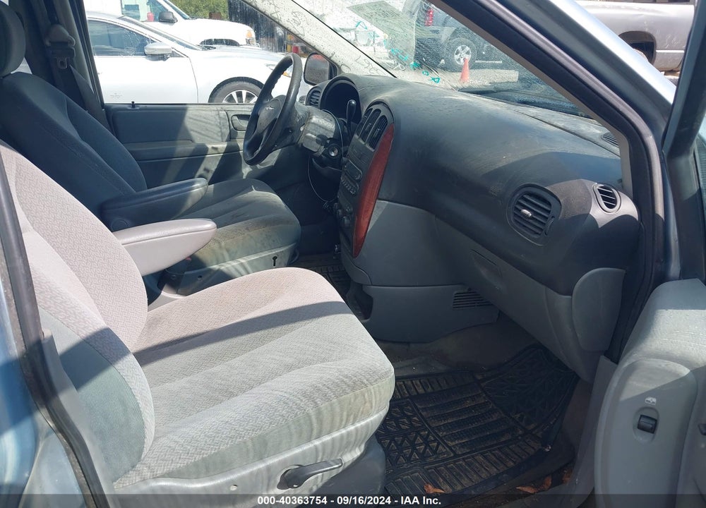 2006 CHRYSLER TOWN & COUNTRY VIN: 1A4GP45R66B693267