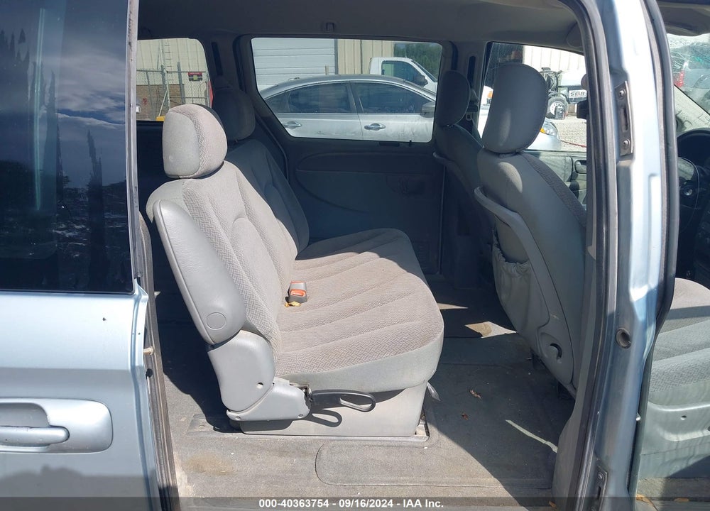 2006 CHRYSLER TOWN & COUNTRY VIN: 1A4GP45R66B693267