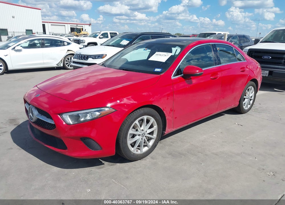 2019 MERCEDES-BENZ A 220 VIN: WDD3G4EB3KW016323