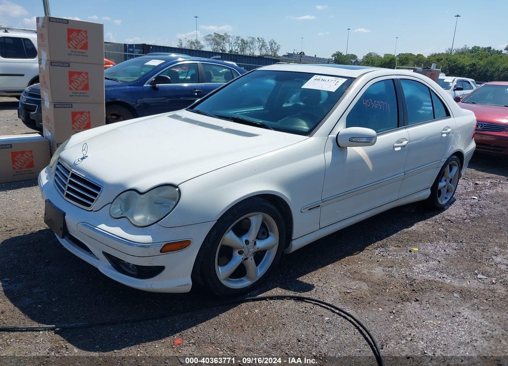 2005 MERCEDES-BENZ C 230 KOMPRESSOR SPORT VIN: WDBRF40J85F639123