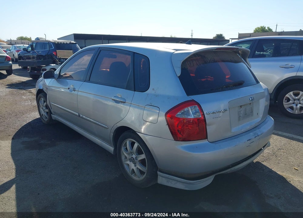 2005 KIA SPECTRA5 VIN: KNAFE161955144784