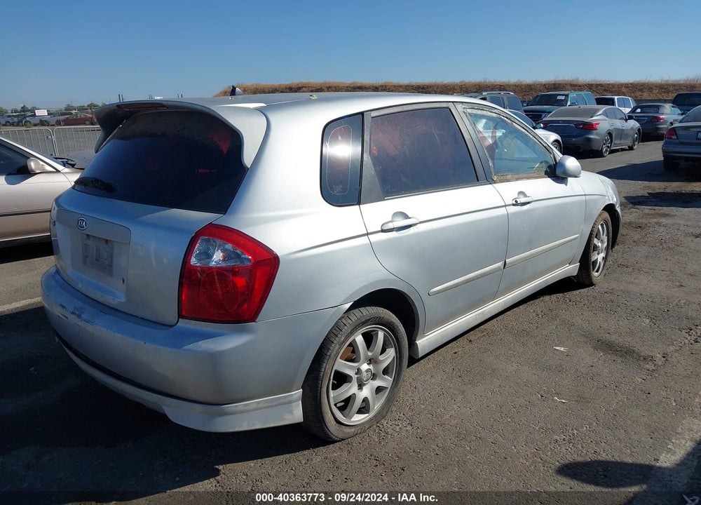 2005 KIA SPECTRA5 VIN: KNAFE161955144784