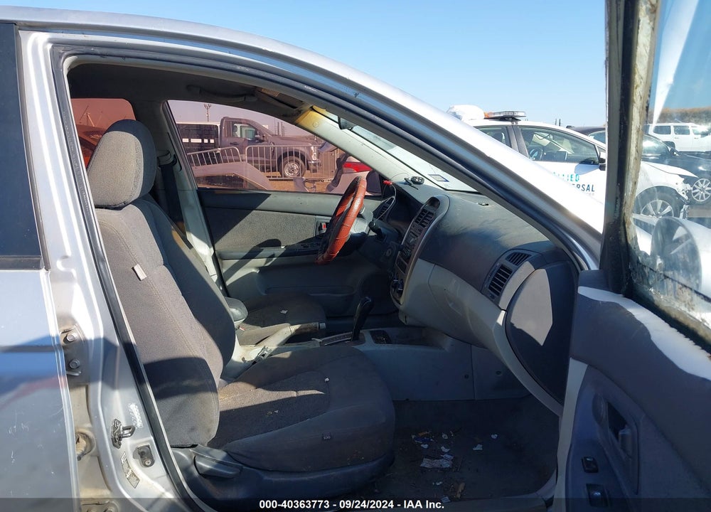2005 KIA SPECTRA5 VIN: KNAFE161955144784