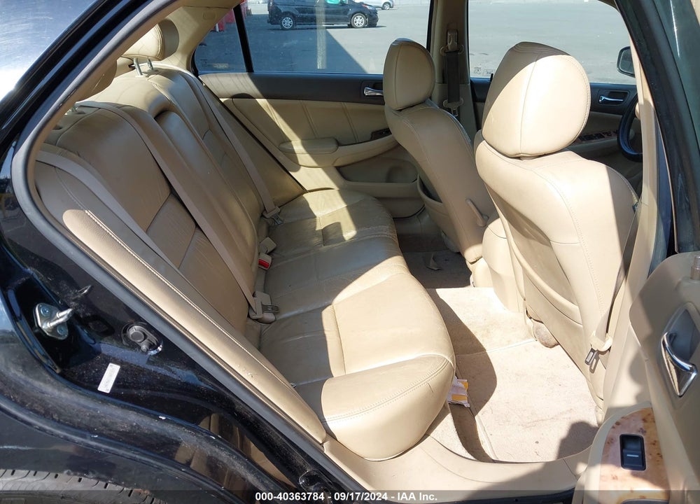 2003 HONDA ACCORD 3.0 EX VIN: 1HGCM66573A053009