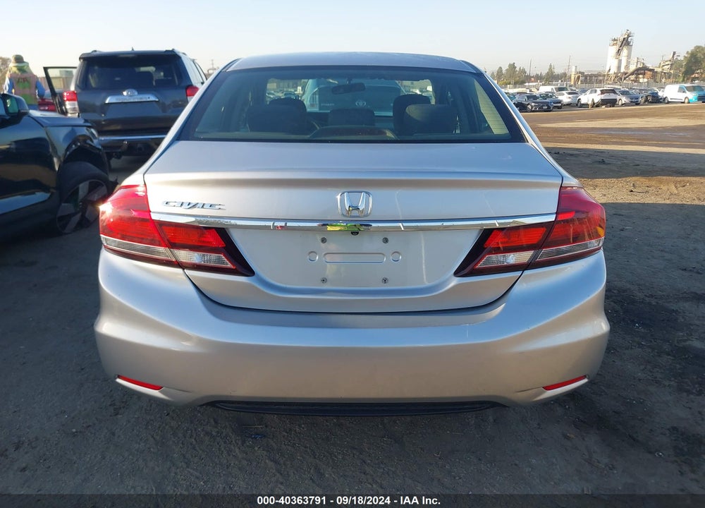 2015 HONDA CIVIC LX VIN: 19XFB2E57FE020377