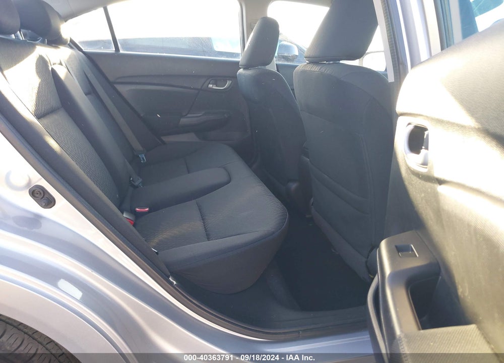 2015 HONDA CIVIC LX VIN: 19XFB2E57FE020377