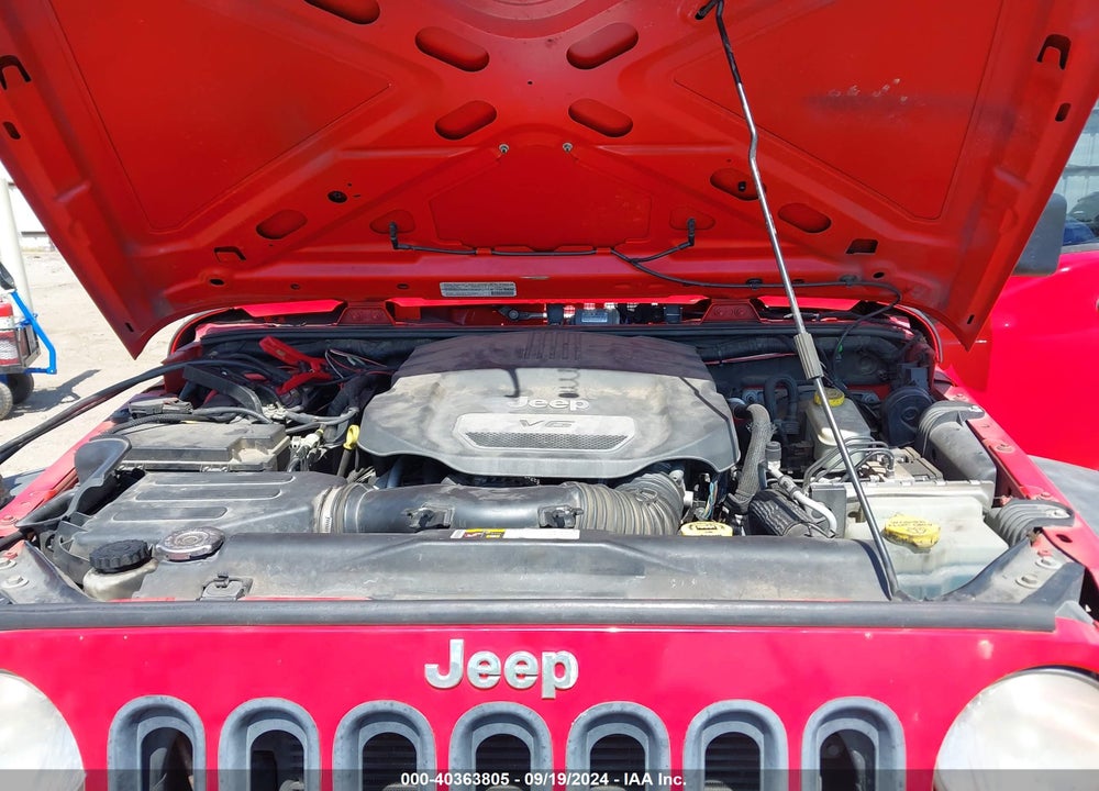 2014 JEEP WRANGLER UNLIMITED SPORT VIN: 1C4BJWDGXEL320061