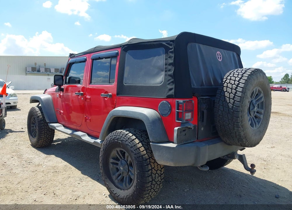 2014 JEEP WRANGLER UNLIMITED SPORT VIN: 1C4BJWDGXEL320061