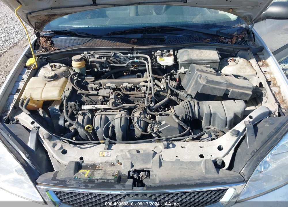 2006 FORD FOCUS ZX4 VIN: 1FAFP34N16W105252