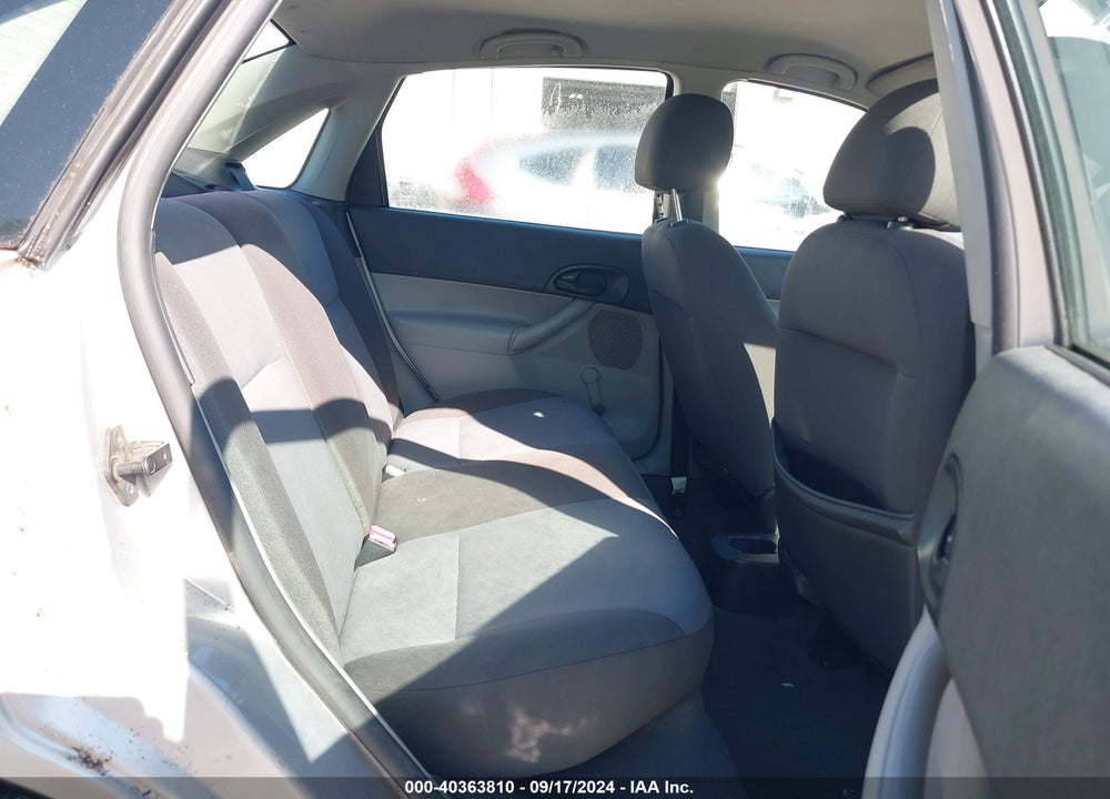 2006 FORD FOCUS ZX4 VIN: 1FAFP34N16W105252