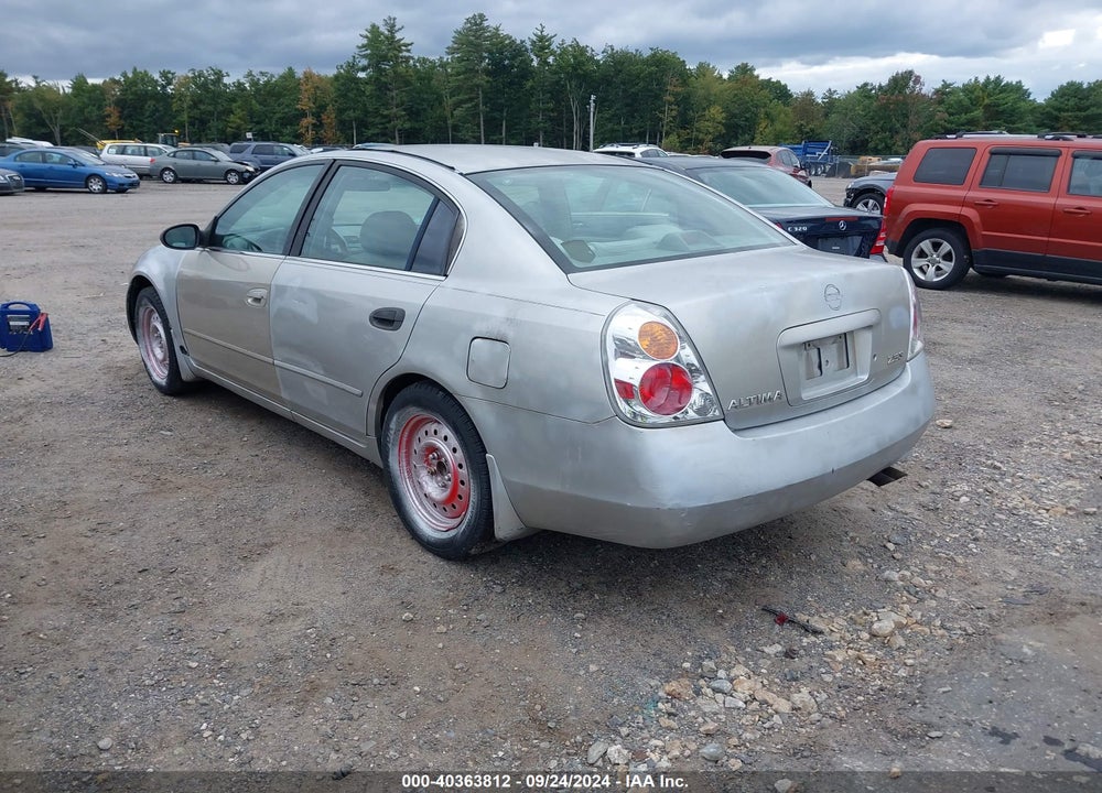 2002 NISSAN ALTIMA 2.5 S VIN: 1N4AL11D42C121477