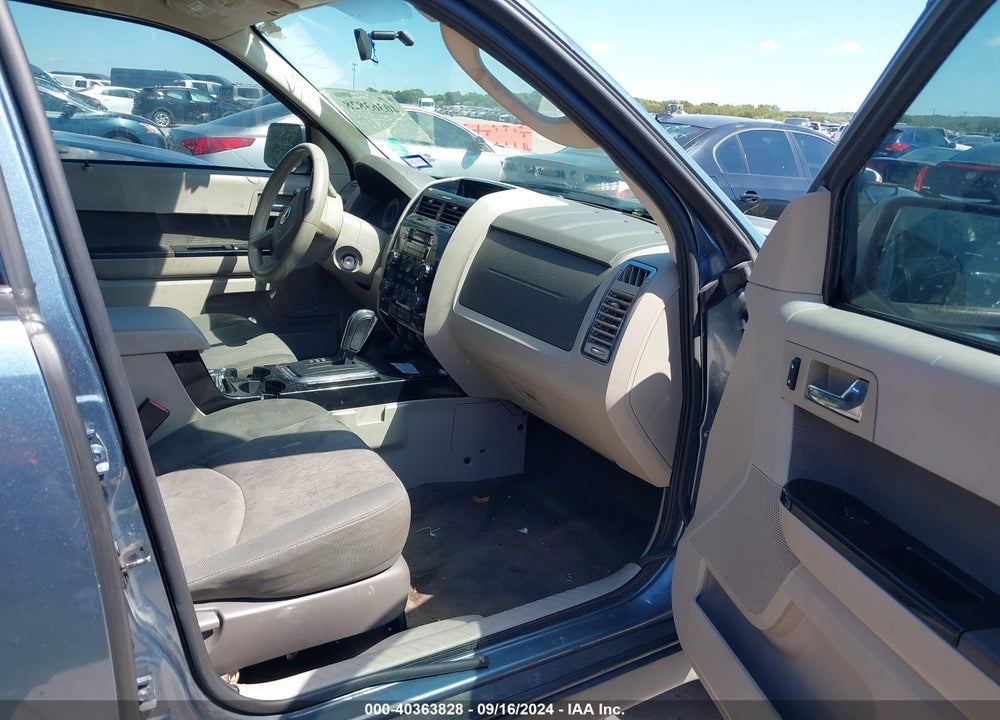2011 MAZDA TRIBUTE I GRAND TOURING/I SPORT/I TOURING VIN: 4F2CY0C78BKM07571