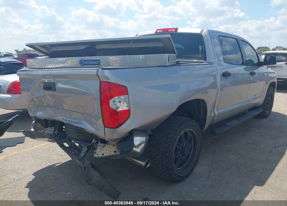2016 TOYOTA TUNDRA SR5 5.7L V8 VIN: 5TFEW5F10GX199201