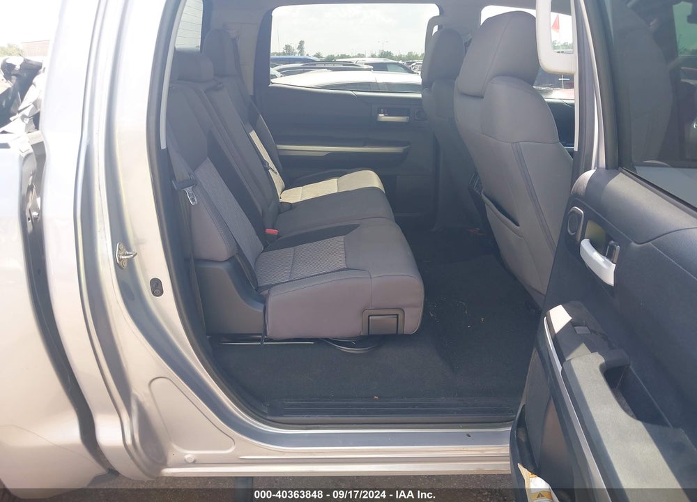 2016 TOYOTA TUNDRA SR5 5.7L V8 VIN: 5TFEW5F10GX199201