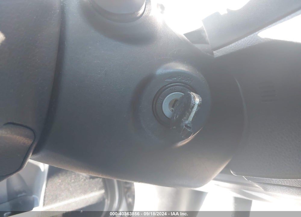 2014 TOYOTA COROLLA L VIN: 2T1BURHE2EC144762