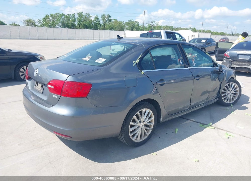 2014 VOLKSWAGEN JETTA 1.8T SEL VIN: 3VWL07AJ2EM426433