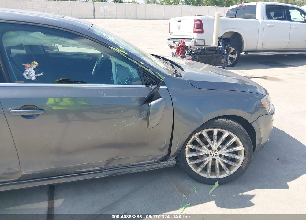2014 VOLKSWAGEN JETTA 1.8T SEL VIN: 3VWL07AJ2EM426433