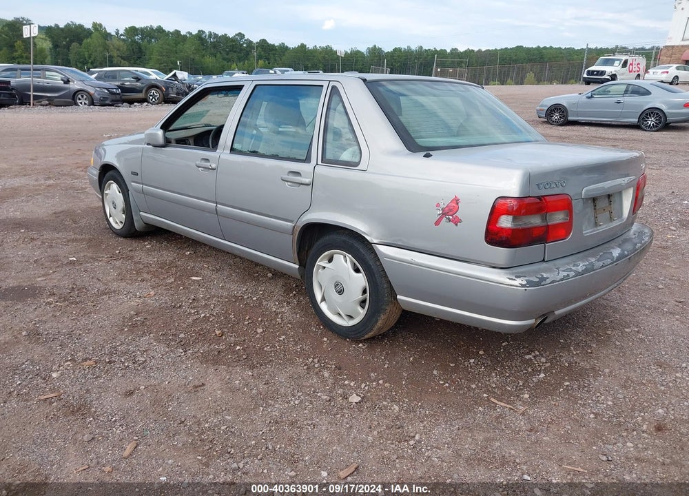 1998 VOLVO S70 GTAS/GTMS VIN: YV1LS5579W1538686
