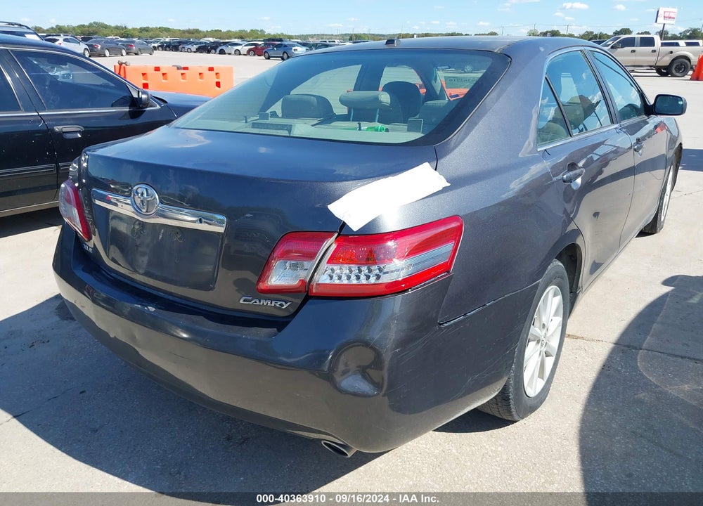 2010 TOYOTA CAMRY XLE VIN: 4T4BF3EK1AR035886