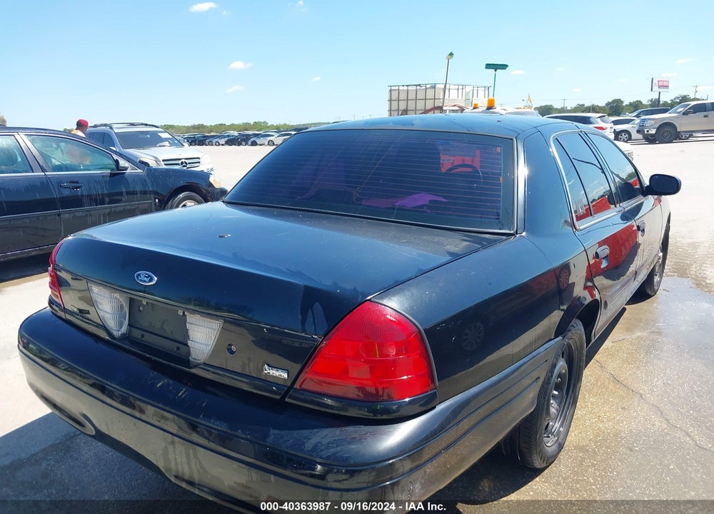 2011 FORD CROWN VICTORIA POLICE INTERCEPTOR VIN: 2FABP7BVXBX182239