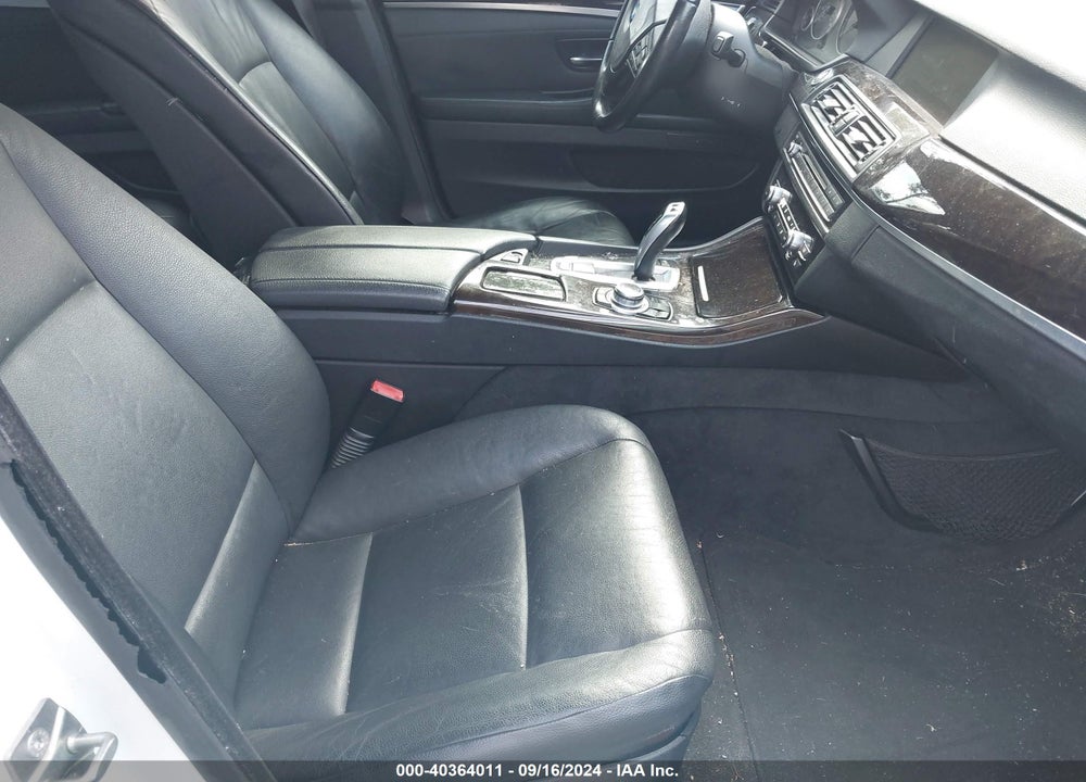 2011 BMW 528I VIN: WBAFR1C53BC739696